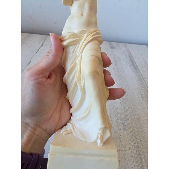 Vintage a santini female statue as is nude decor - Picture 6 of 9